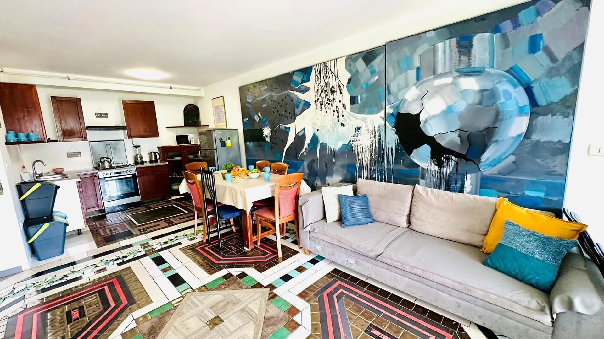 Hostel Art & Joy Pula Hırvatistan